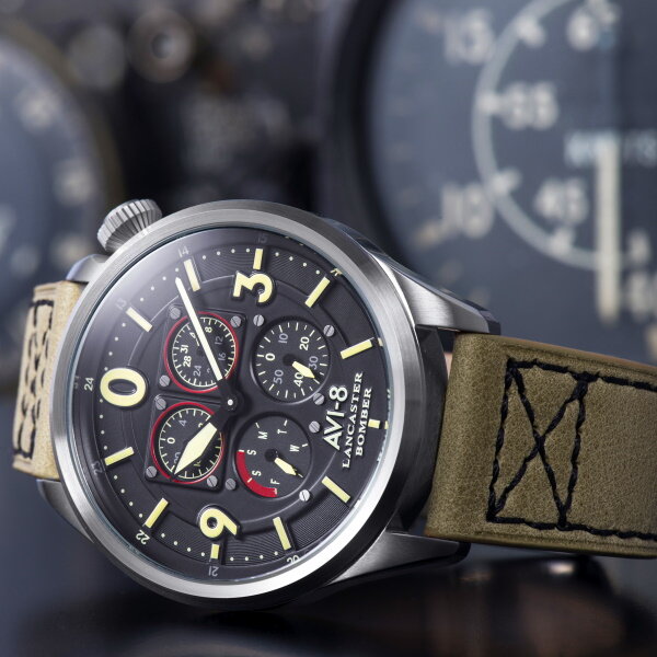 AVI-8 Lancaster Bomber AV-4050-02 Horlogewatch.nl