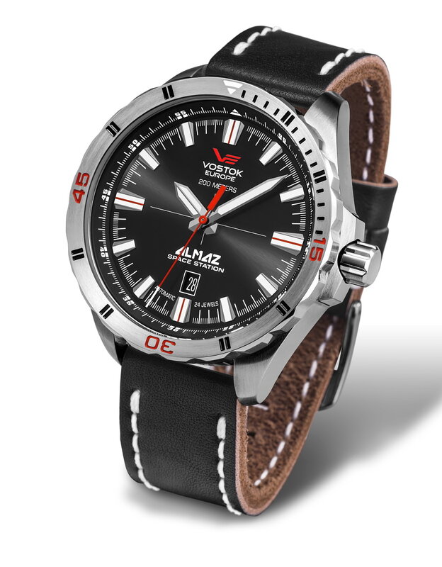 Vostok Europe Almaz Automatic NH35A-320A258 Horlogewatch.nl