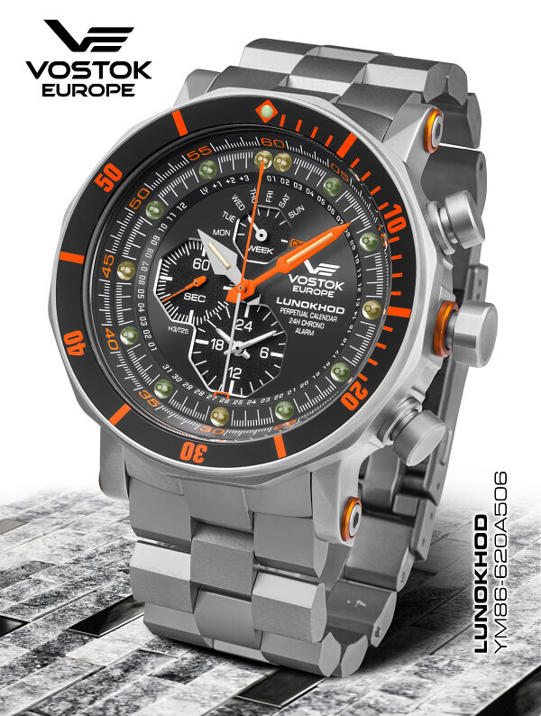 Vostok Europe Lunokhod 2 Multifunction YM86-​620A506B Horlogewatch.nl