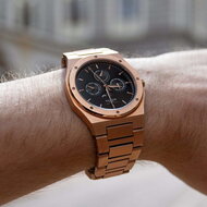 Valuchi Lunar Calendar Metal Rose Gold Horlogewatch.nl