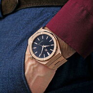 Paul Rich Frosted Star Dust Rose Gold 42mm Horlogewatch